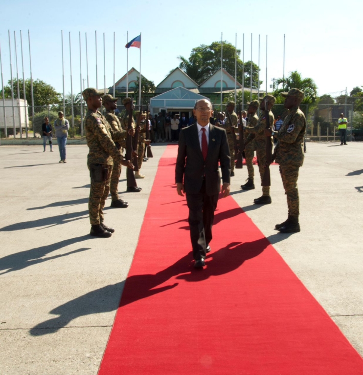 Depart de Leslie Voltaire