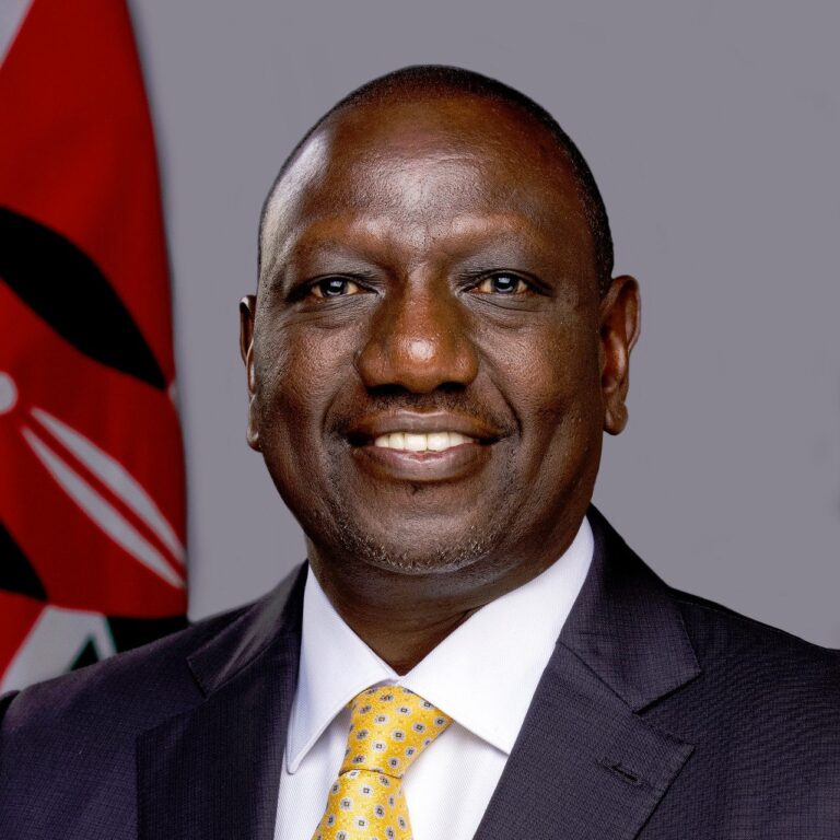 Le Président du Kenya, William Ruto, est attendu en Haïti ce samedi 21 septembre 2024 pour une visite officielle de courte durée.