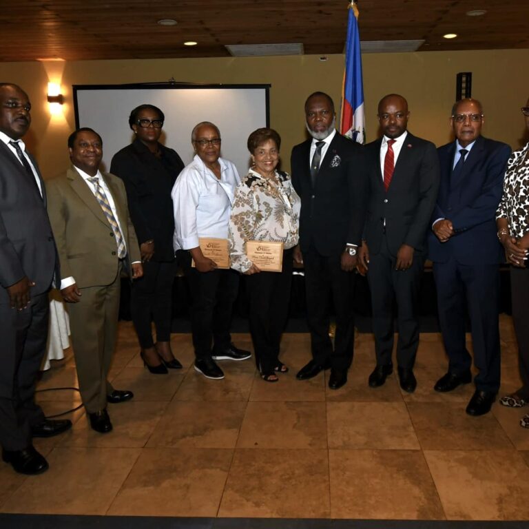 Engagement du Conseil Présidentiel de Transition lors de la remise du Document Cadre d’Action Stratégique de la société civile