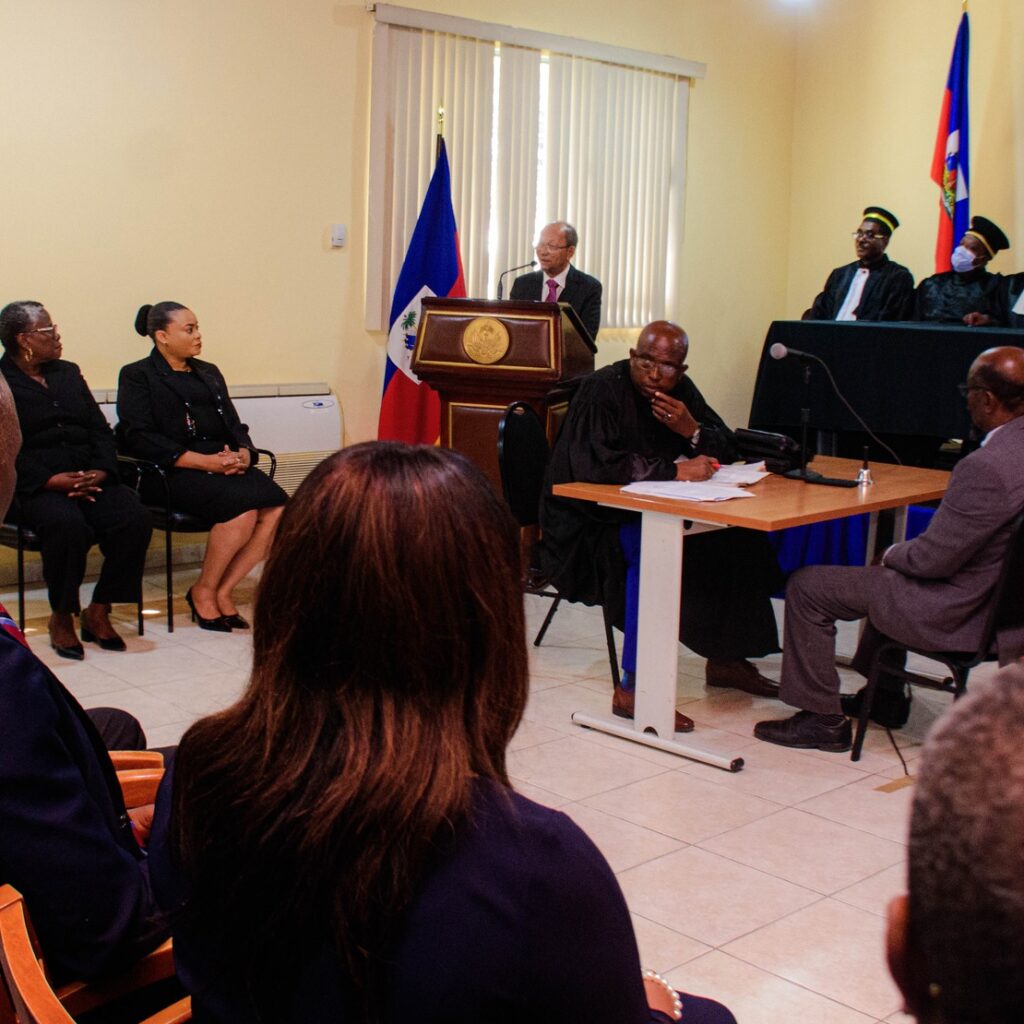 Le Conseil Électoral Provisoire est au complet : Serment des deux derniers membres